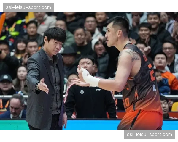 山东高速大胜宁波町渥，结束尴尬五连败